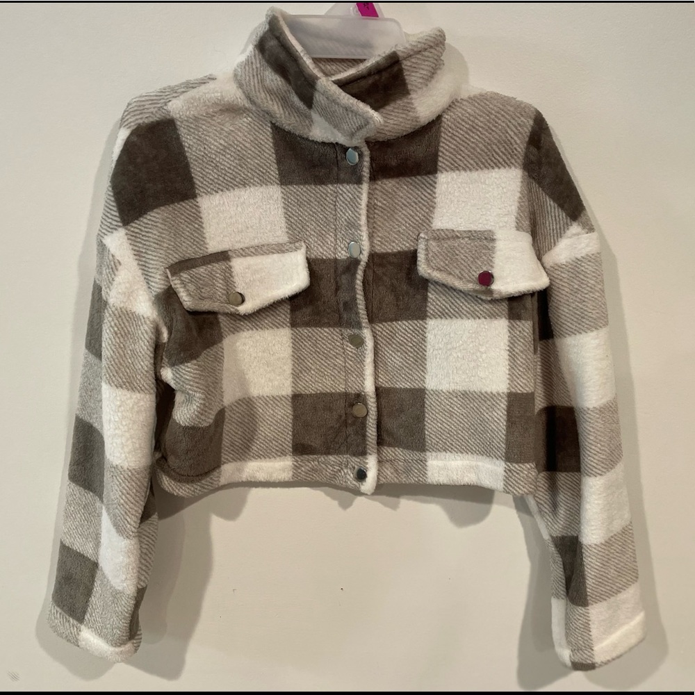 Plaid cropped jacket